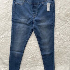 SALE! NEW Old Navy ROCKSTAR Blue Womens Size 8 Petite Mid-Rise Jeans NWT
